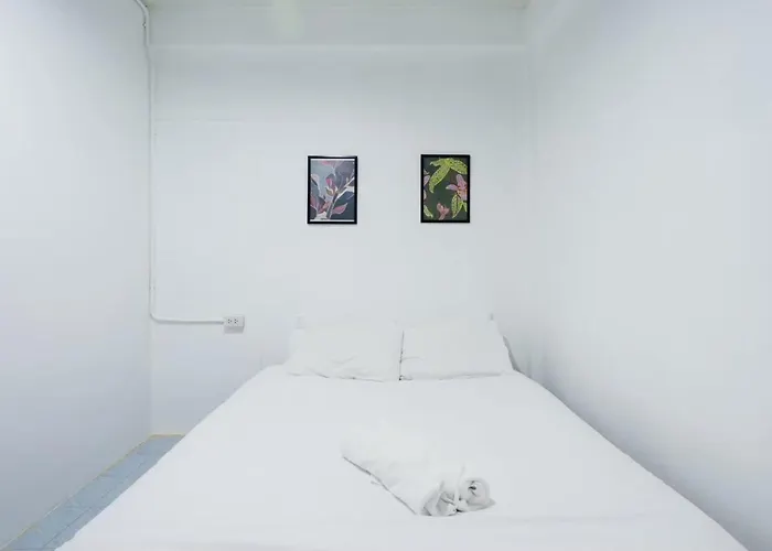 Znap Ekkamai 42 1 公寓 *