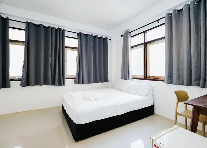 Znap Ekkamai 42 1 * 曼谷